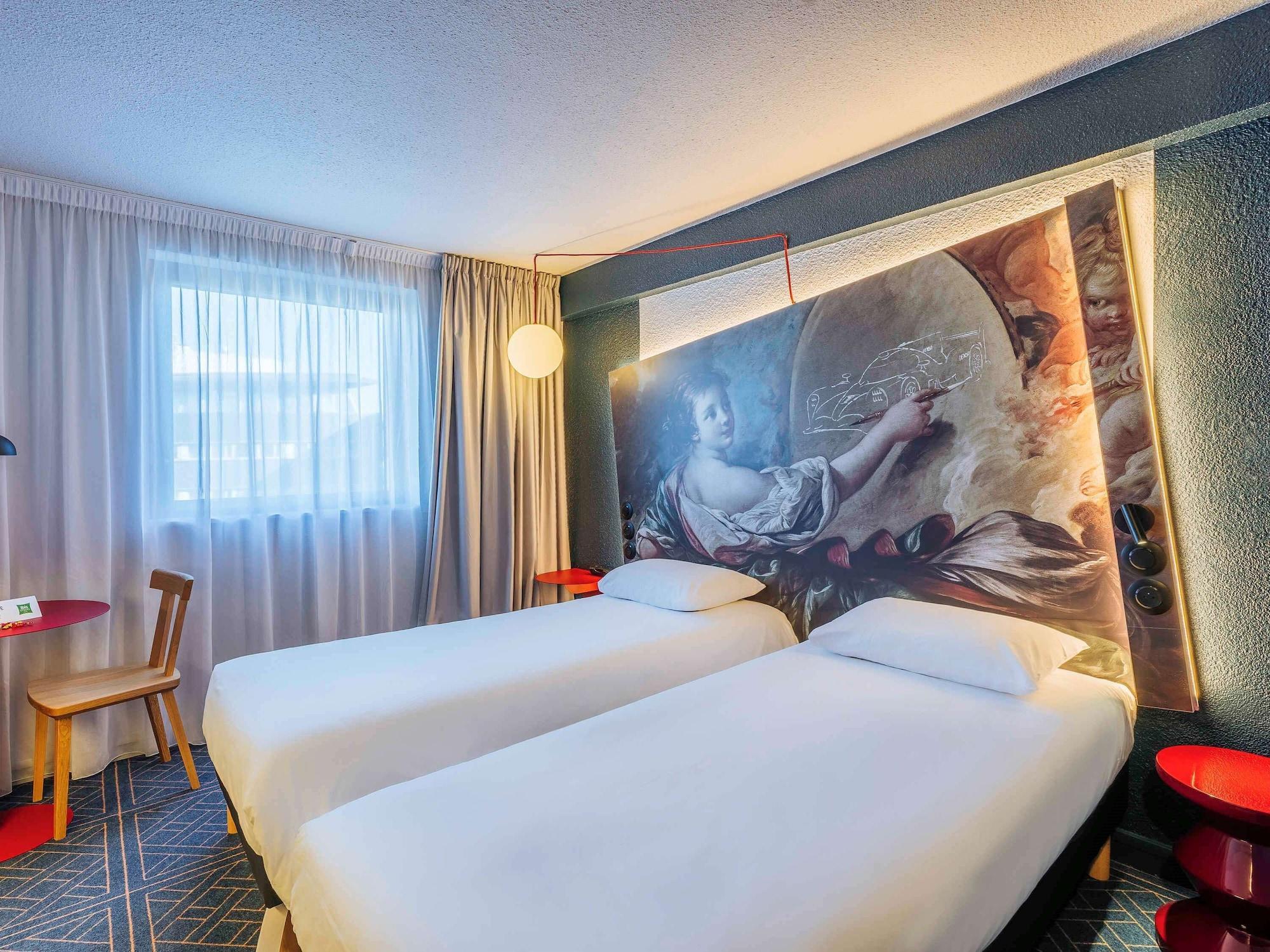 Ibis Styles Le Mans Gare Sud Hotel Exterior photo