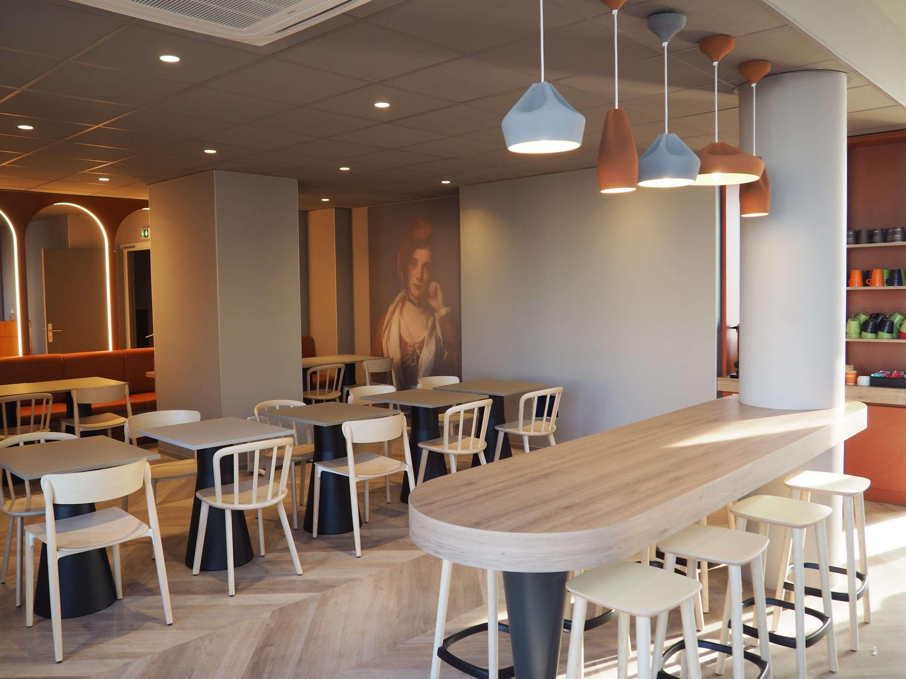 Ibis Styles Le Mans Gare Sud Hotel Exterior photo